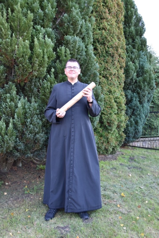 Don Sebastián Wydrowski - Sacerdote Polaco - Beca de Estudios - CARF