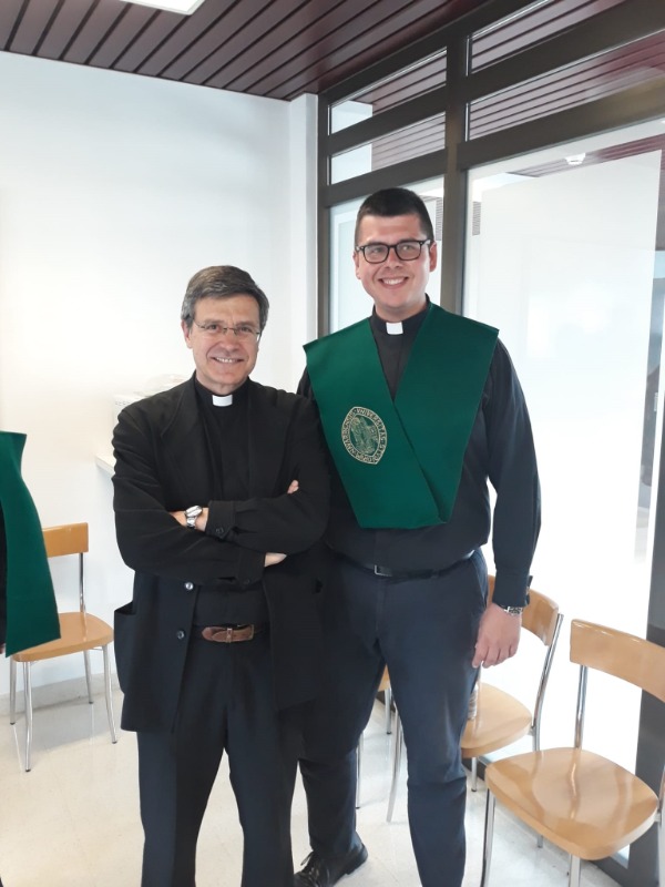 Don Sebastián Wydrowski - Sacerdote Polaco - Beca de Estudios - CARF