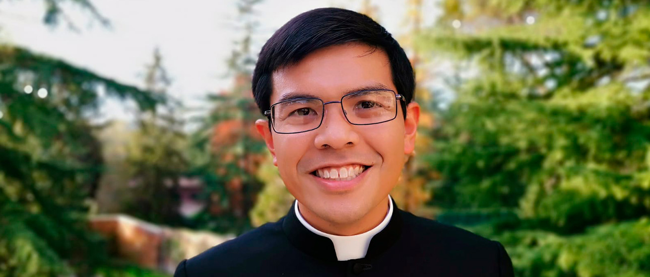 Φιλιππινέζος ιερέας