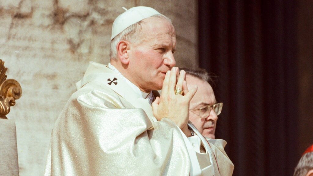 papa john paul II i̇lahi̇yatçilarin formasyonu bi̇r i̇lahi̇yatçi ne öğreni̇r