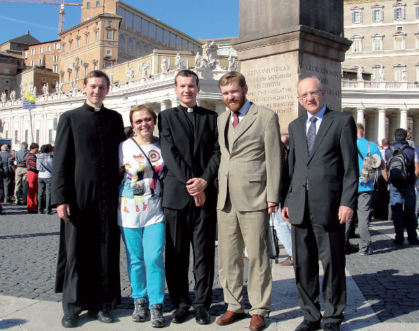 god-good-priest-polish