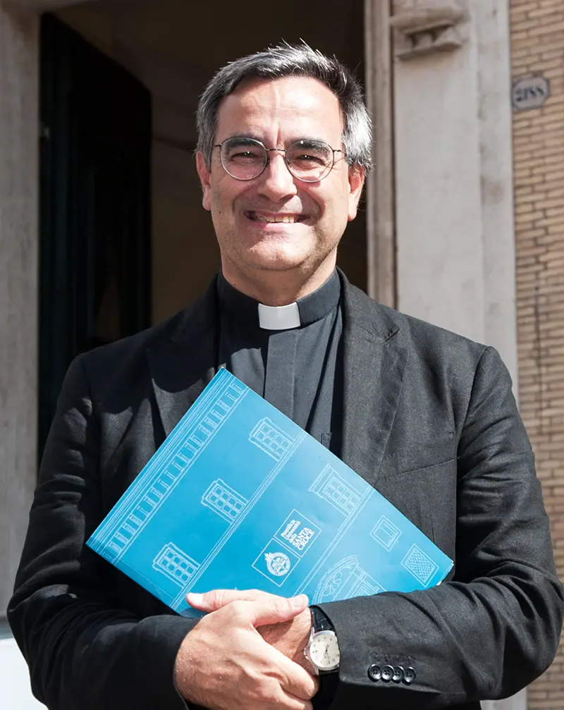 Fernando Puig, rector en la Santa Croce