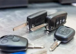 Donaciones en especia de cosas que ya no utilices, imagen de unas llaves de autos