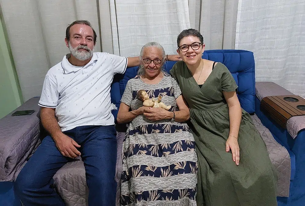 La formación de laicos en Derecho Canónico 1 fabiana familia