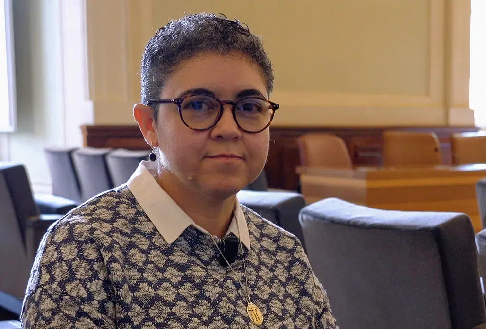 Fabiana Valdevino, formación de laicos en Derecho Canónico