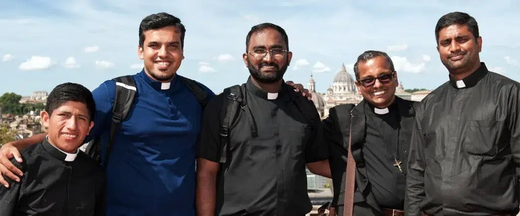 Origen e historia del sacerdocio