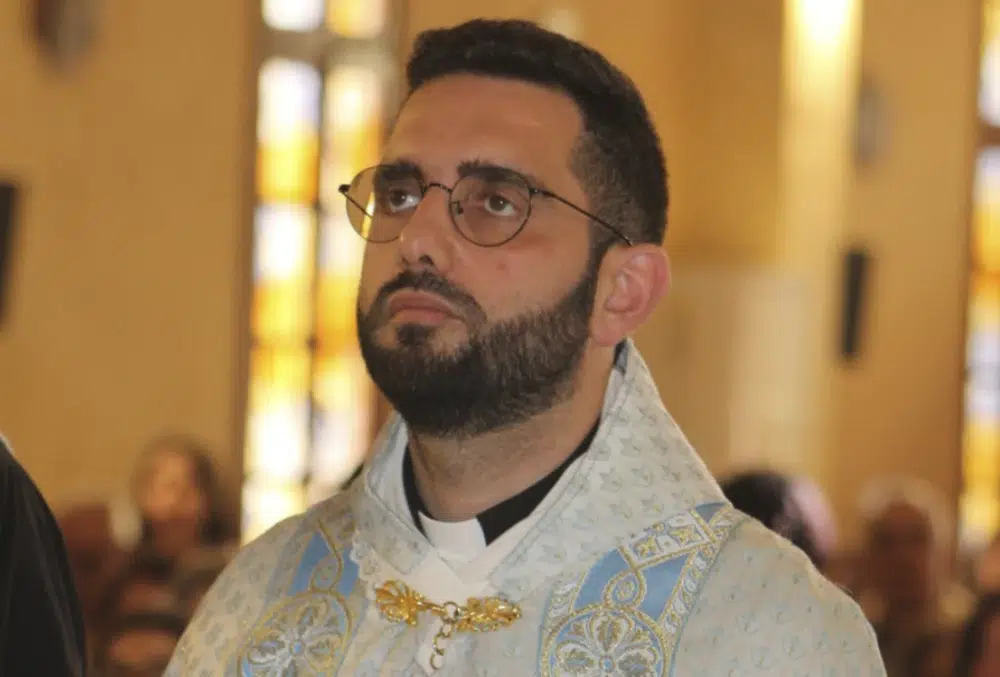 Padre don Christiana Hallak, sacerdote maronita en Libano. Fundación CARF. Visita Papa León XIV. Turquía viaje.