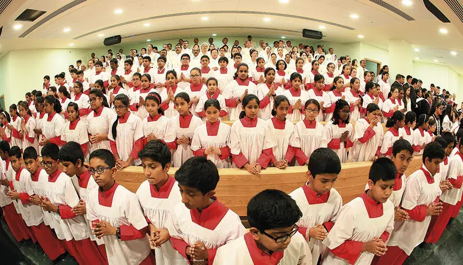 Ser católico en los Emiratos Árabes Unidos