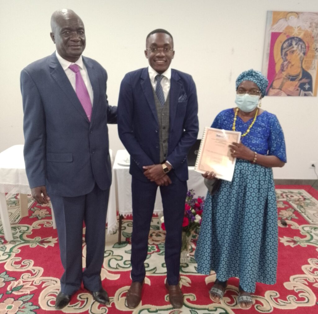 seminarista mariano capsu seminarisa angola sacerdote teología