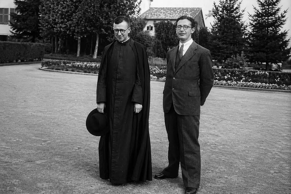 Álvaro del Portillo junto a san Josemaría