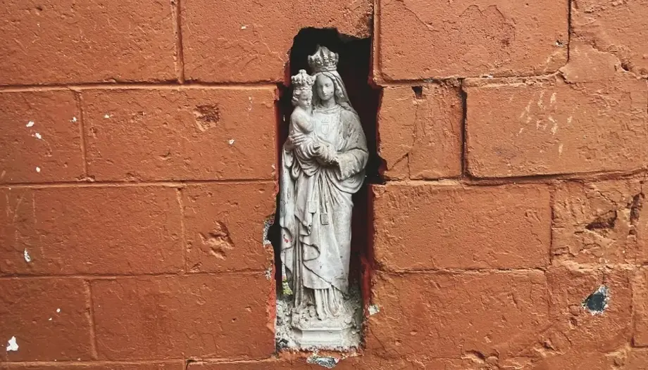 ¿Qué promete la Virgen del Carmen a todo aquel que lleve su escapulario?