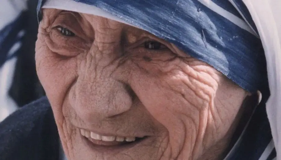 9 frases de santa Teresa de Calcuta al mundo