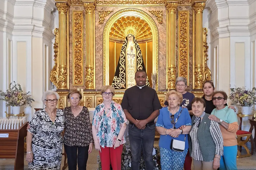 Padre Paul y su servicio a la iglesia en Marchamalo.