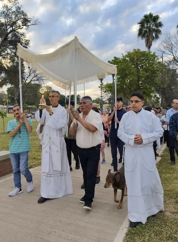 Nicolás Duarte, seminarista en procesión