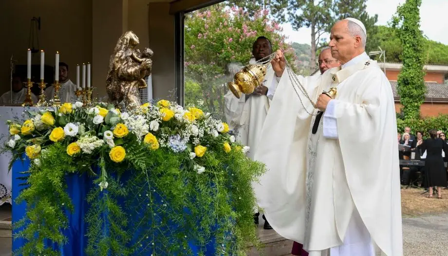 El Papa León XIV inciensa la figura de la Virgen María