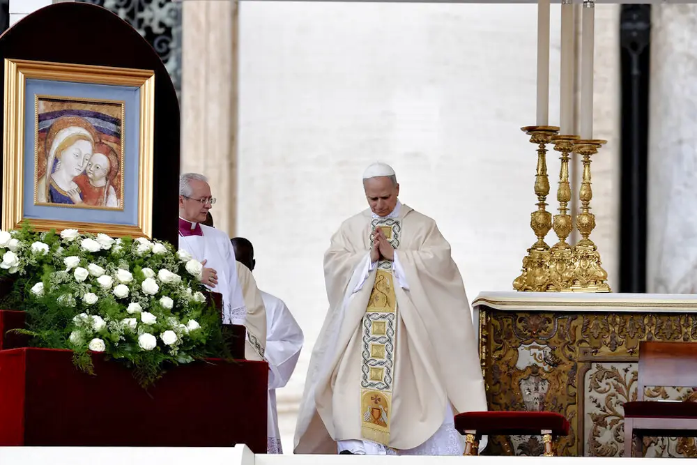 León XIV y la Virgen María